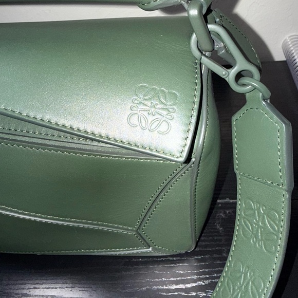 Loewe Puzzle Small Leather Top-Handle Bag - Picture 4 of 12